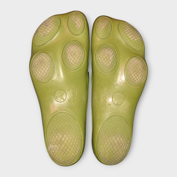 CROCS Womens Lime Green Sandals Flip Flops Size 8‎ Ladies Crocs Toe Post Sandals - Picture 5 of 7